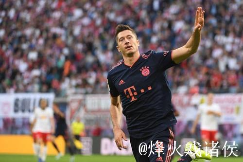 德甲-莱万开场153秒破门科曼中框 拜仁客场1-1战平莱比锡 德甲-莱万开场153秒破门科曼中框 拜仁客场1-1战平莱比锡